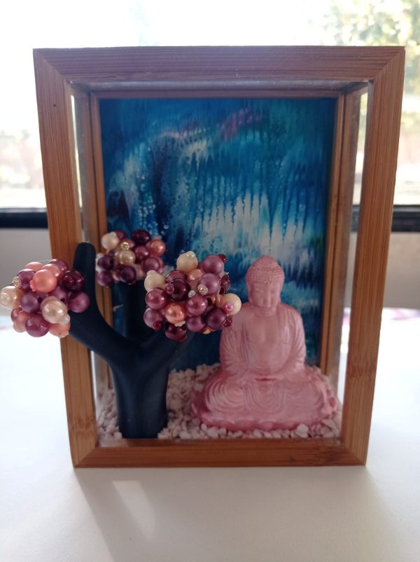 Cadre composition débordante bouddha fond bleu